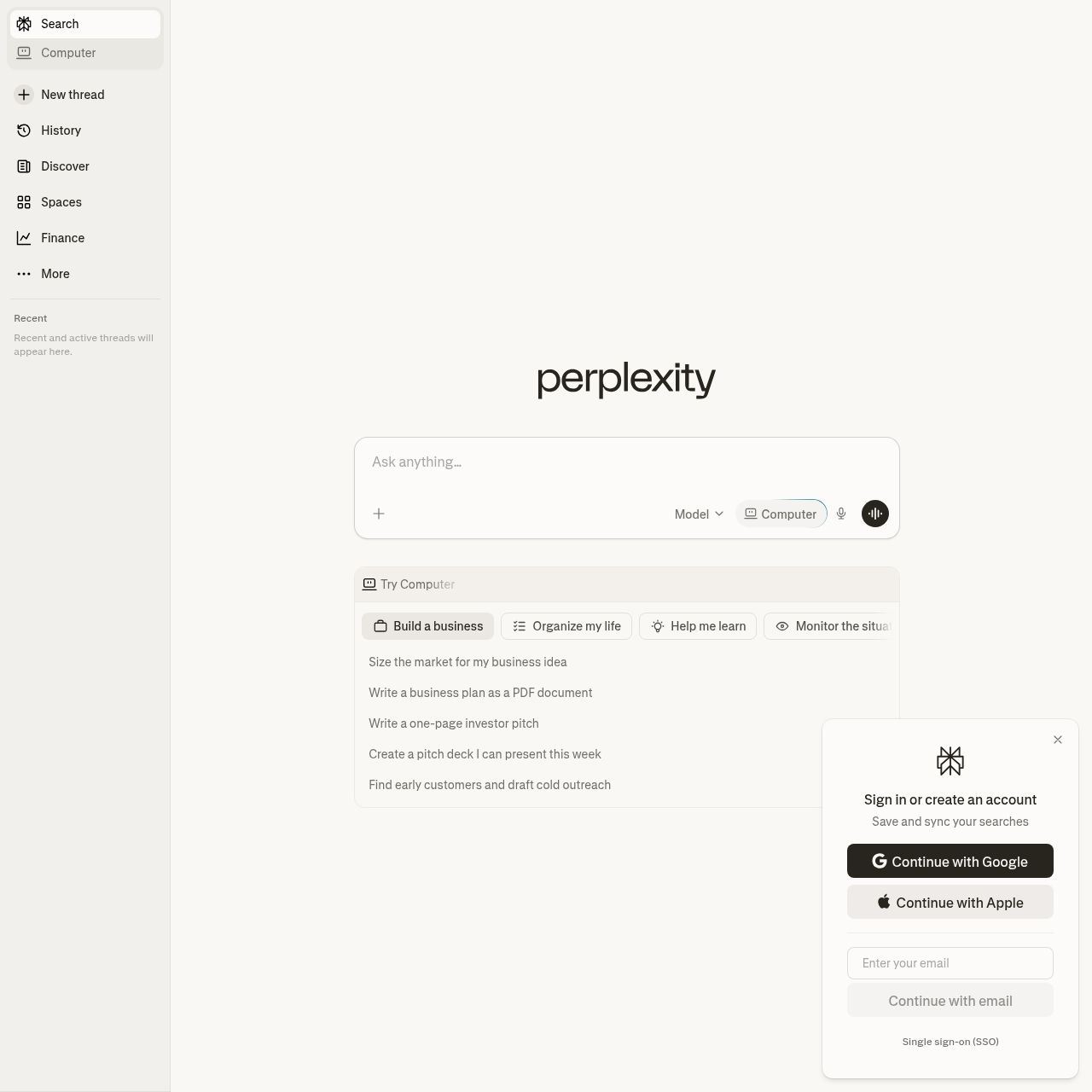 Главная страница Perplexity AI с поисковой строкой и минималистичным интерфейсом