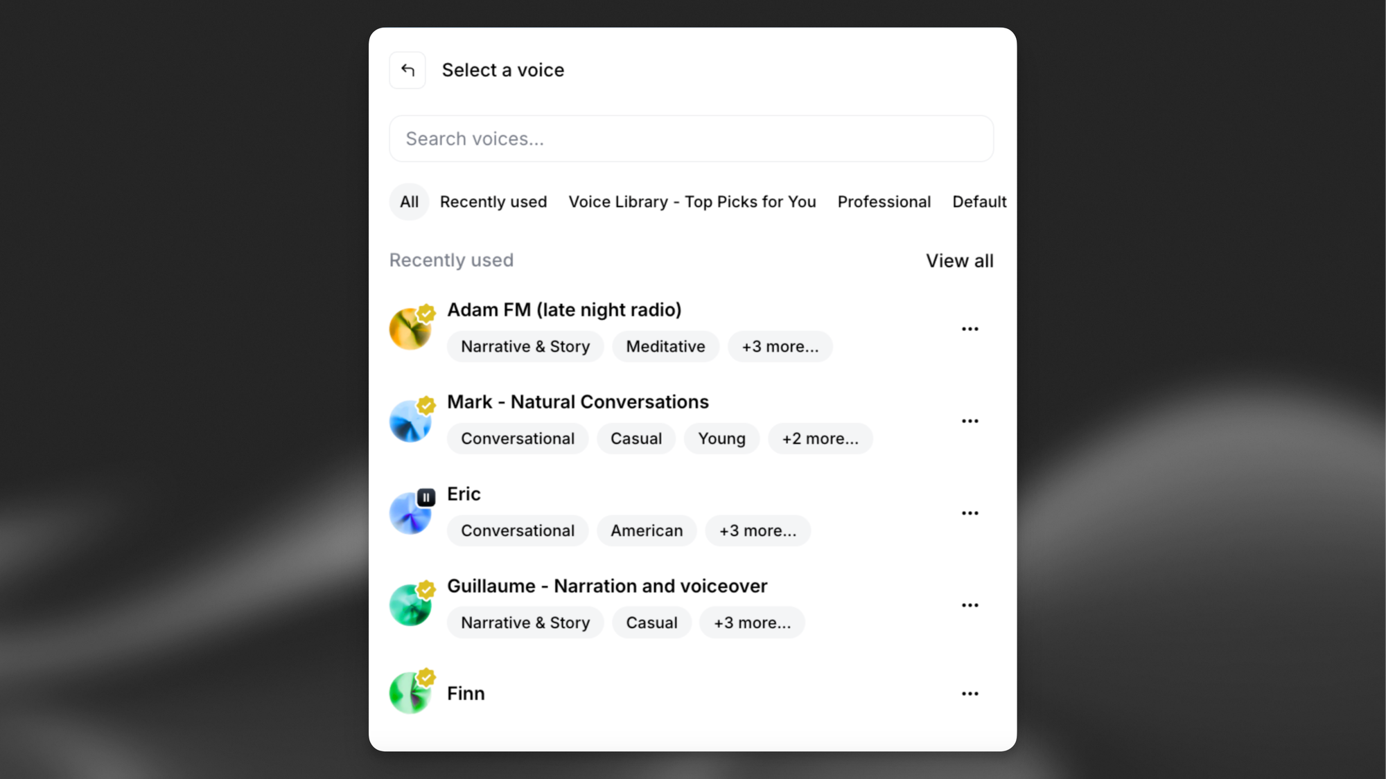 Официальный интерфейс ElevenLabs Voice Library с выбором готовых голосов