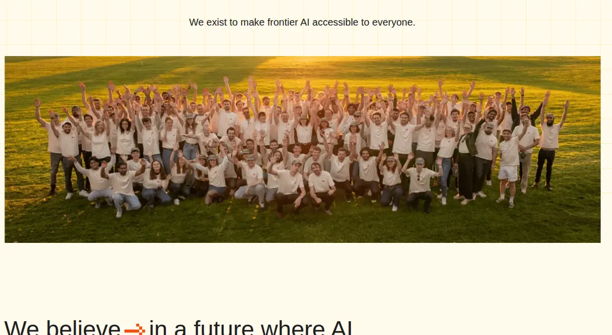 Команда Mistral AI на официальной странице About