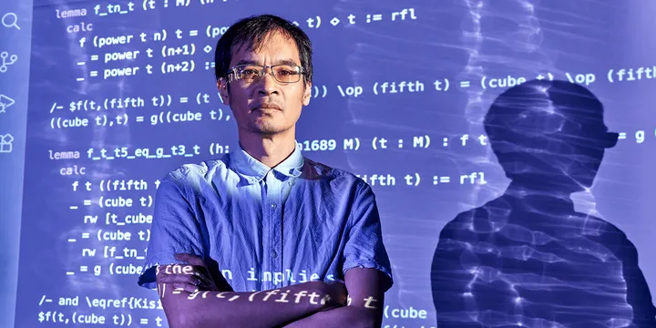 ИИ в математике: исследователь проверяет доказательство с AI-системой